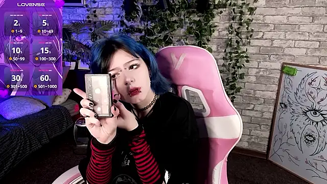 Snapshot of Ashley_Veil chatting on February 3, 2026, 8:47 pm Ashley Veil online show from February 3, 2026, 8:47 pm