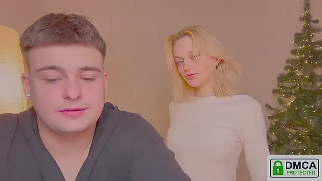 your molly mark  online show from February 6, 2026, 4:25 pm