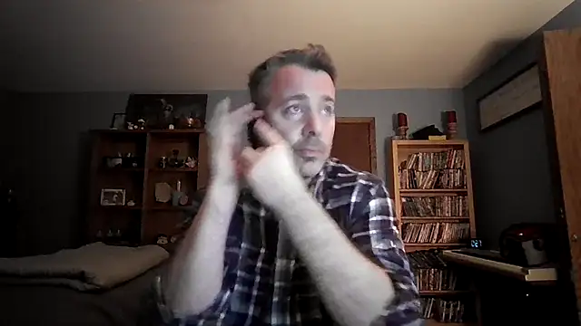 chrisw8140 online show from January 17, 2026, 1:20 am