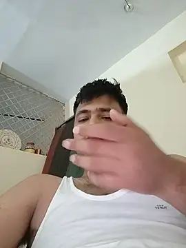 Snapshot of allumatar chatting on May 20, 2026, 10:12 am allumatar online show from May 20, 2026, 10:12 am