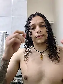 Snapshot of just_NB chatting on January 15, 2026, 8:01 pm just NB online show from January 15, 2026, 8:01 pm