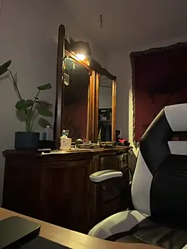 JoeyBlazy online show from April 7, 2026, 1:35 pm