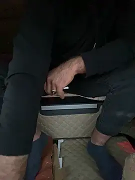 Nizipli srkn online show from February 25, 2026, 4:12 am