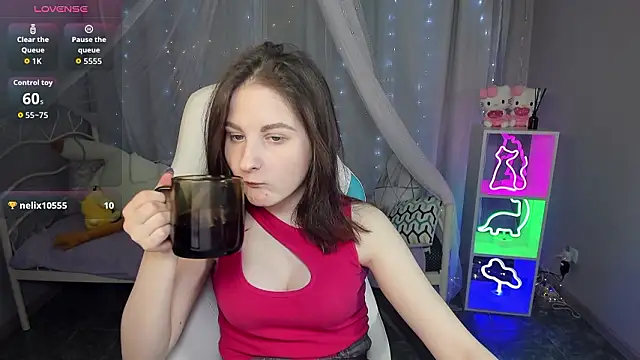 KiraDuvall online show from March 8, 2026, 5:27 pm