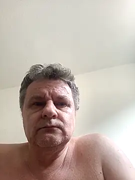 Snapshot of Borgio123 chatting on May 4, 2026, 3:26 pm Borgio123 online show from May 4, 2026, 3:26 pm