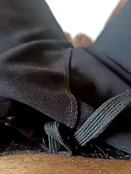 Snapshot of Harishtamil26 chatting on February 17, 2026, 4:21 am Harishtamil26 online show from February 17, 2026, 4:21 am