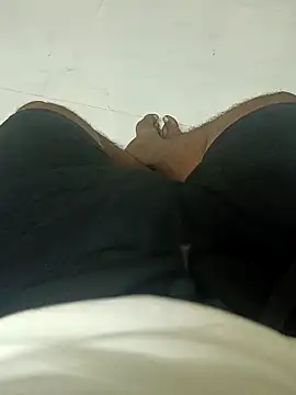 Snapshot of Harishtamil26 chatting on February 13, 2026, 7:25 pm Harishtamil26 online show from February 13, 2026, 7:25 pm