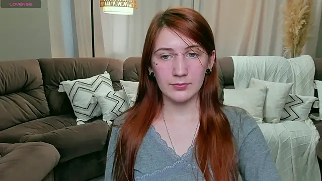 Snapshot of Polly_Sweet chatting on February 1, 2026, 12:03 pm Polly Sweet online show from February 1, 2026, 12:03 pm