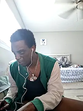 Snapshot of wetmouthrio_ chatting on March 12, 2026, 4:11 pm wetmouthrio online show from March 12, 2026, 4:11 pm