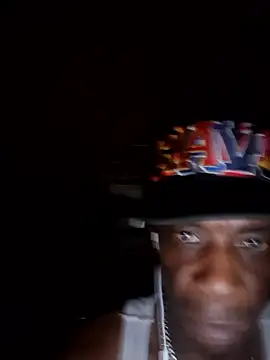 Snapshot of wetmouthrio_ chatting on May 18, 2026, 10:31 am wetmouthrio online show from May 18, 2026, 10:31 am