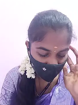 Tamil Hot RoyalQueen online show from May 22, 2026, 4:16 pm