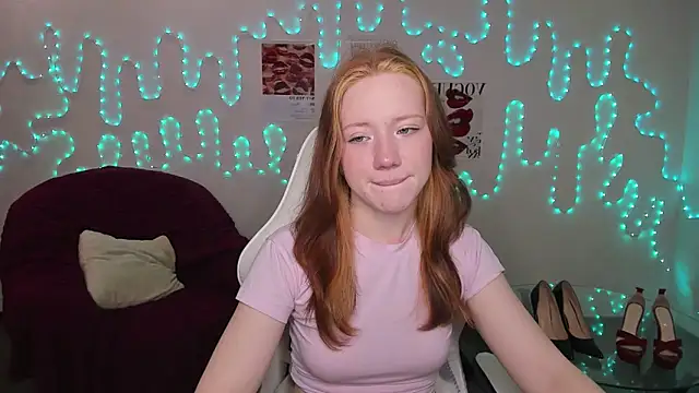 Snapshot of Katrys chatting on February 26, 2026, 1:05 am Katrys online show from February 26, 2026, 1:05 am