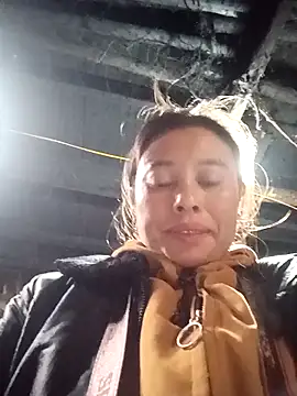 Snapshot of kaia-cam chatting on February 2, 2026, 4:55 am kaia-cam online show from February 2, 2026, 4:55 am