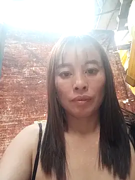 Snapshot of kaia-cam chatting on February 25, 2026, 10:04 am kaia-cam online show from February 25, 2026, 10:04 am