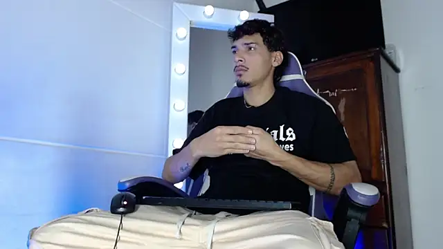 Yankees xxx online show from February 4, 2026, 8:37 pm