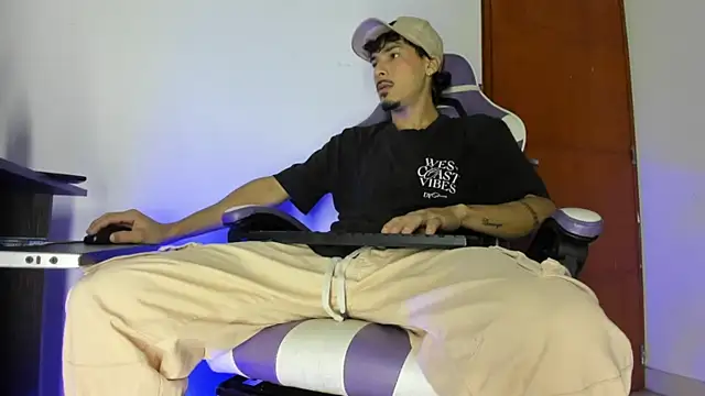 Yankees xxx online show from March 24, 2026, 10:37 am