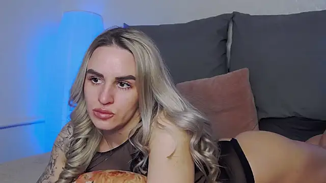 Snapshot of _KSmith_ chatting on February 12, 2026, 6:46 am KSmith online show from February 12, 2026, 6:46 am