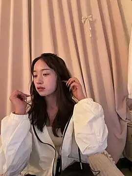 Snapshot of wenwenyaa chatting on April 16, 2026, 1:12 pm wenwenyaa online show from April 16, 2026, 1:12 pm