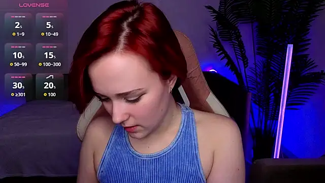 Ellie Heavenly online show from April 14, 2026, 8:19 am