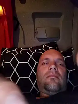 Snapshot of Ivan9999k chatting on January 13, 2026, 10:03 pm Ivan9999k online show from January 13, 2026, 10:03 pm