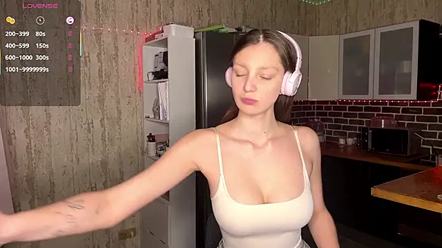 Snapshot of ChrisAmott chatting on February 8, 2026, 4:26 pm ChrisAmott online show from February 8, 2026, 4:26 pm