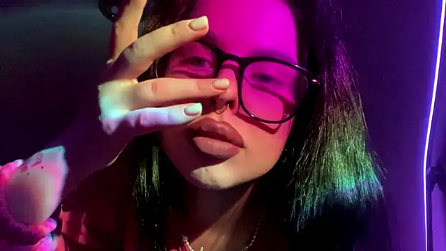 Snapshot of AkilahMilke chatting on January 13, 2026, 4:33 pm AkilahMilke online show from January 13, 2026, 4:33 pm