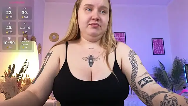 casey robbinss online show from May 14, 2026, 7:49 am