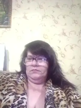 NysiOlsen online show from April 14, 2026, 6:02 pm