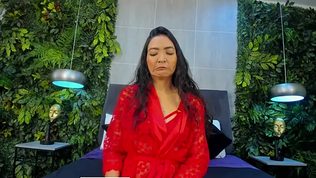 Amber rains online show from March 29, 2026, 1:13 pm