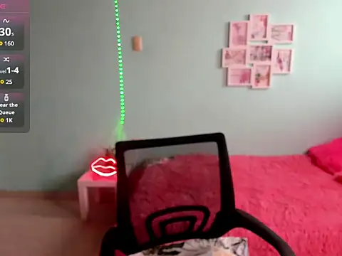 Snapshot of talia_mystic chatting on May 31, 2026, 4:57 pm talia mystic online show from May 31, 2026, 4:57 pm