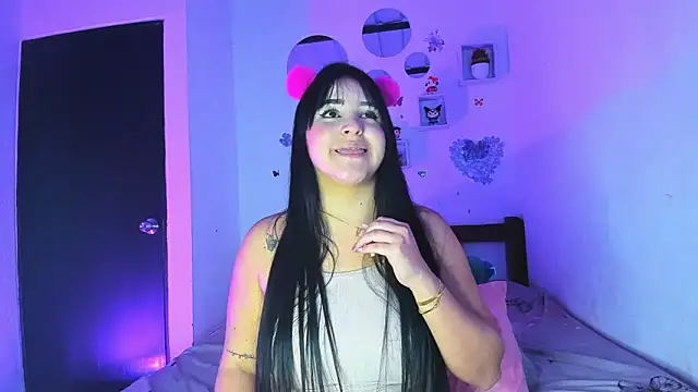 Snapshot of Penelopeflame18 chatting on February 20, 2026, 12:29 am Penelopeflame18 online show from February 20, 2026, 12:29 am