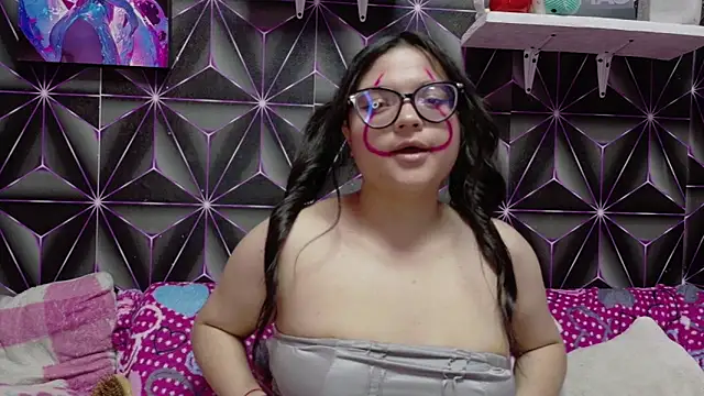 vanessa ks online show from January 16, 2026, 4:27 am