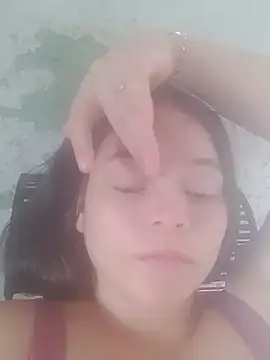 Snapshot of AdharaCusan chatting on March 4, 2026, 2:36 pm AdharaCusan online show from March 4, 2026, 2:36 pm