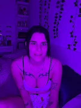 Snapshot of julieeeeee75 chatting on January 15, 2026, 9:51 pm julieeeeee75 online show from January 15, 2026, 9:51 pm