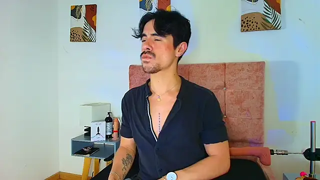 Snapshot of Ethan_Briggs_ chatting on February 13, 2026, 3:39 am Ethan Briggs online show from February 13, 2026, 3:39 am