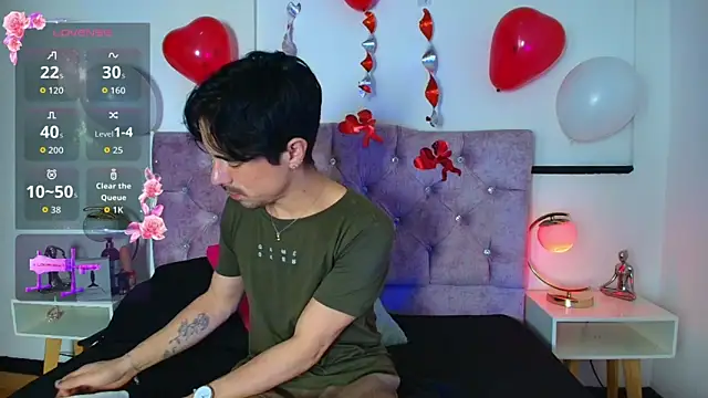 Snapshot of Ethan_Briggs_ chatting on February 16, 2026, 3:49 am Ethan Briggs online show from February 16, 2026, 3:49 am