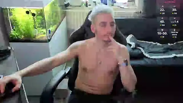 Snapshot of Rayzel_White chatting on January 19, 2026, 12:31 pm Rayzel White online show from January 19, 2026, 12:31 pm