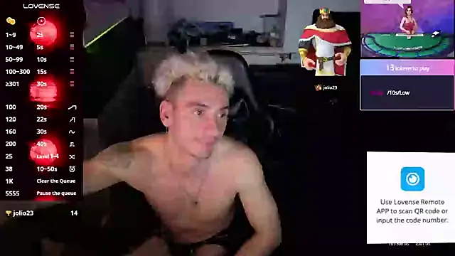 Snapshot of Rayzel_White chatting on May 21, 2026, 1:47 am Rayzel White online show from May 21, 2026, 1:47 am