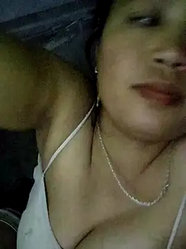 miumiu sexy2x online show from March 20, 2026, 12:50 pm