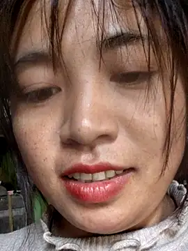 Snapshot of miumiu_sexy2x chatting on February 14, 2026, 1:50 am miumiu sexy2x online show from February 14, 2026, 1:50 am