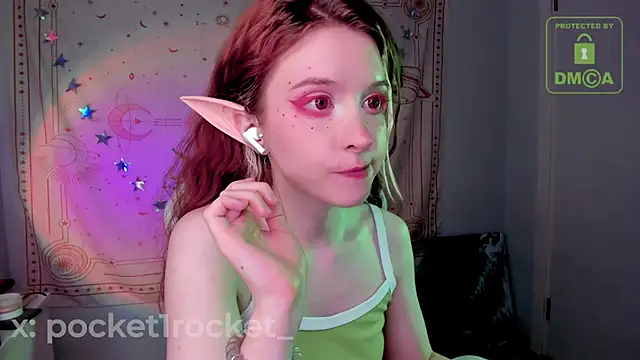 Snapshot of _PocketRocket_ chatting on October 15, 2025, 11:13 pm PocketRocket online show from October 15, 2025, 11:13 pm