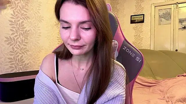 LavondaDeleston online show from February 18, 2026, 9:44 pm