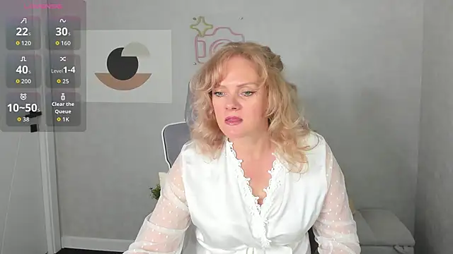 Snapshot of Victoria_Nelson chatting on May 20, 2026, 1:13 am Victoria Nelson online show from May 20, 2026, 1:13 am