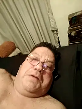 Zordomudo13 online show from February 19, 2026, 6:21 am