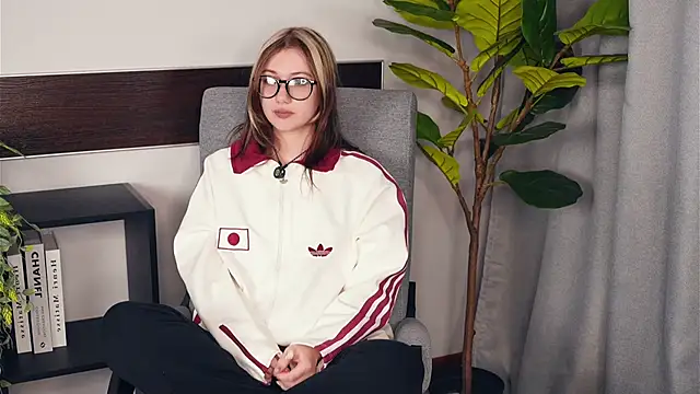 LeoneRone online show from January 15, 2026, 9:23 am