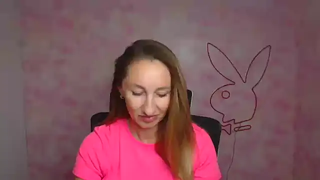 Diana Sweeet  online show from March 21, 2026, 12:31 pm