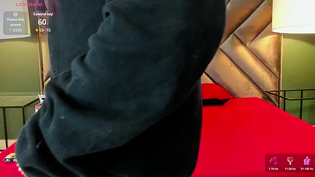 Snapshot of Salvattore_Muller chatting on March 1, 2026, 9:37 pm Salvattore Muller online show from March 1, 2026, 9:37 pm