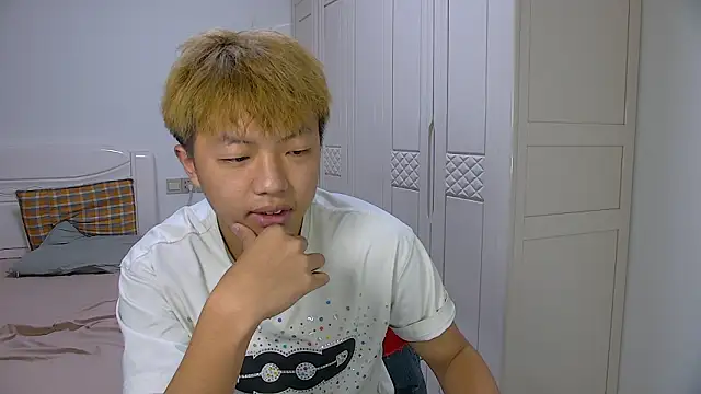 Chocolates-001 online show from March 15, 2026, 11:39 am