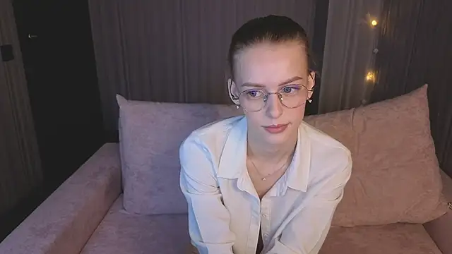 Snapshot of kittie_like18 chatting on February 3, 2026, 1:38 am kittie like18 online show from February 3, 2026, 1:38 am