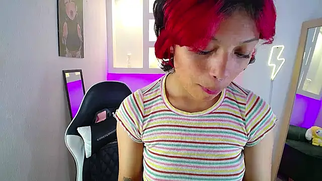 Snapshot of melodyy_as chatting on May 27, 2026, 1:29 pm melodyy as online show from May 27, 2026, 1:29 pm